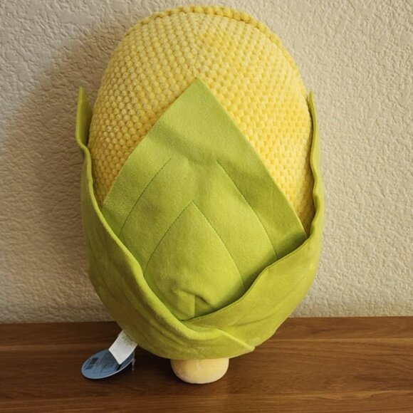 Penguin in Corn Plush - Picture 2 of 6